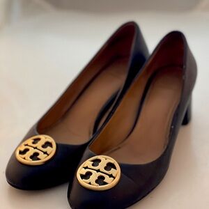 Tory Burch leather round toe pump heels women’s office 9.5